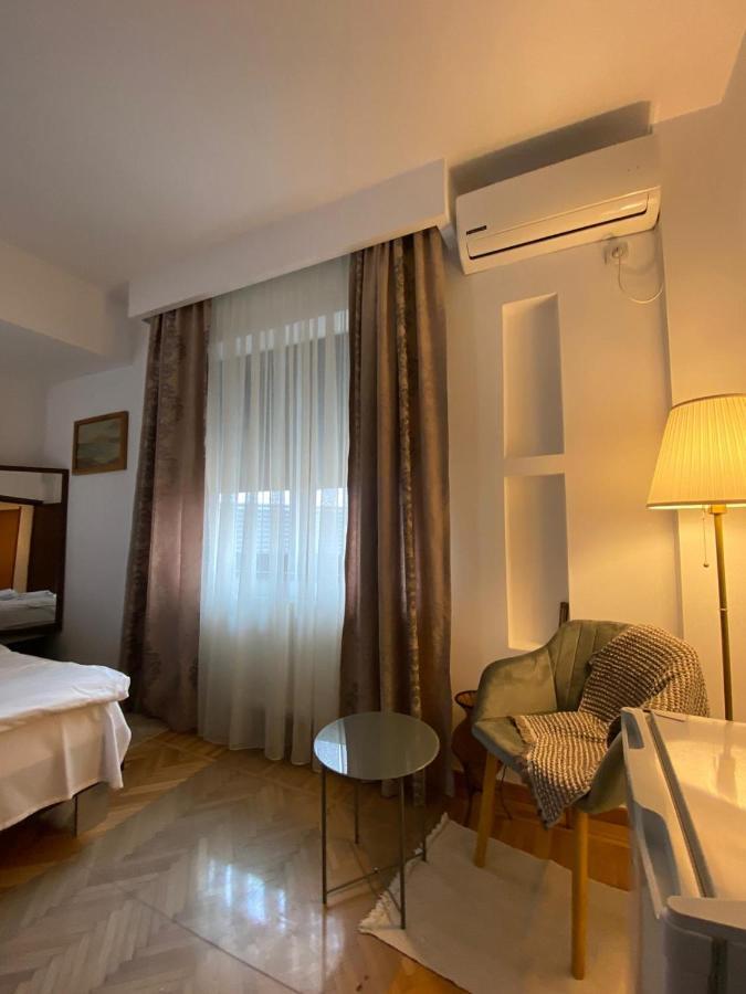 Dinamic Studio Old Town Бухарест Екстер'єр фото